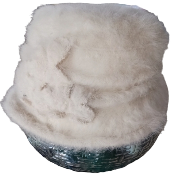 Seeberger Cream Colored Rabbit Hair Bucket Hat - Picture 16 of 16